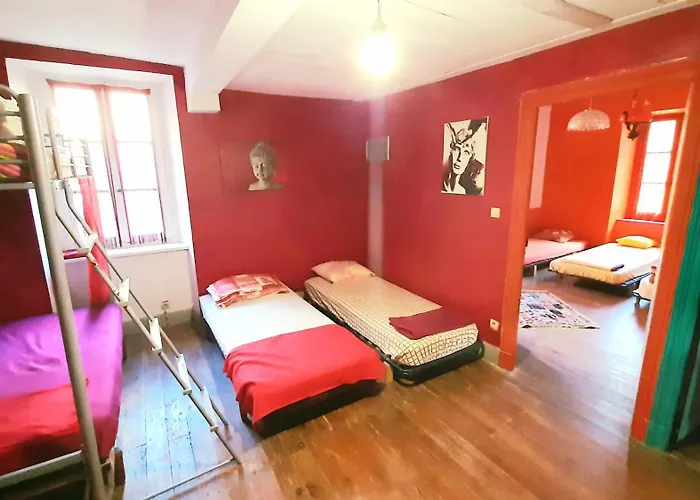 Les Spartiates Camping *